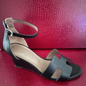 Hermès Black leather Legend Sandal